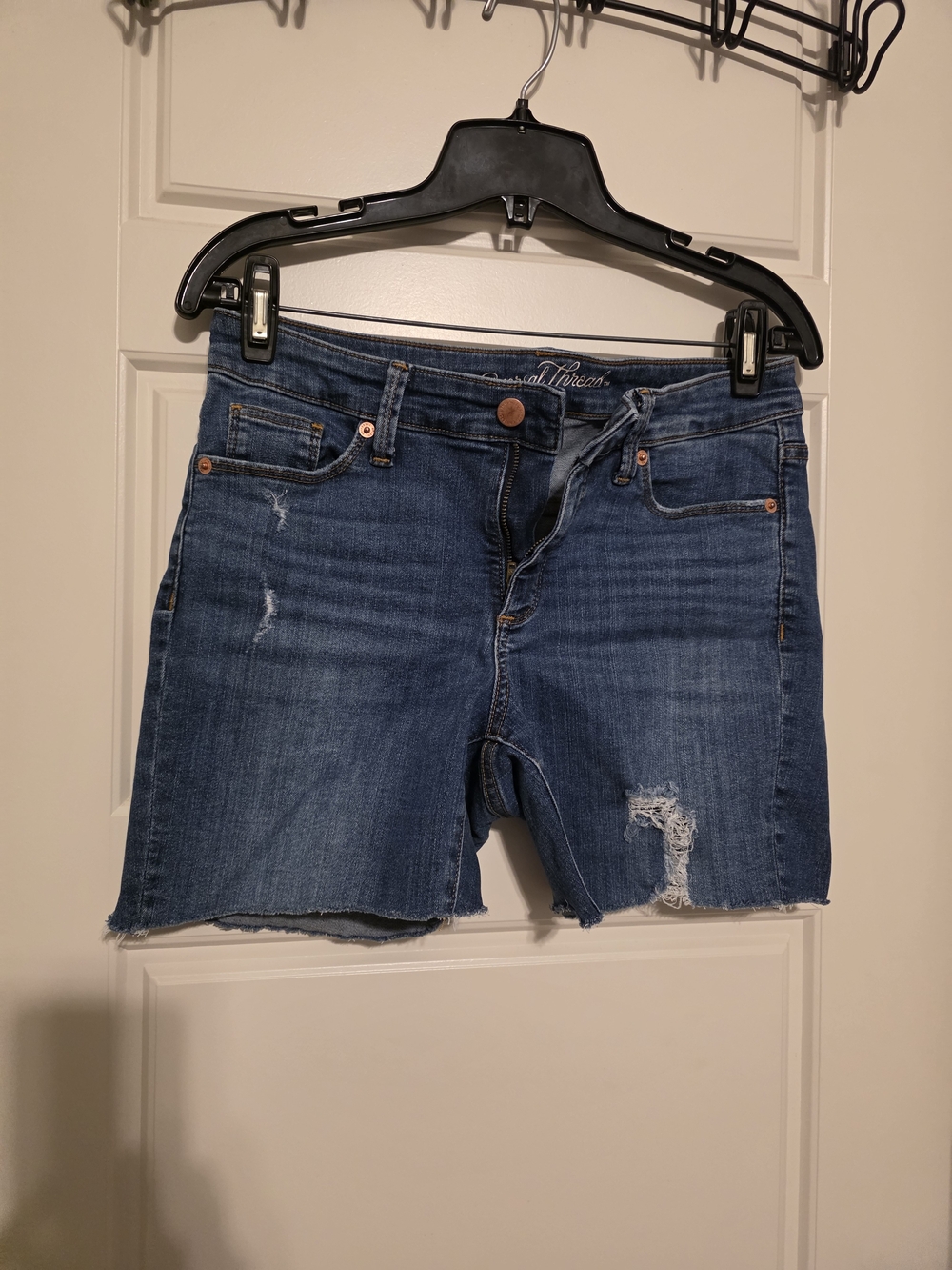 Universal Thread High-Rise / Mid-Rise Vintage Midi Denim Shorts